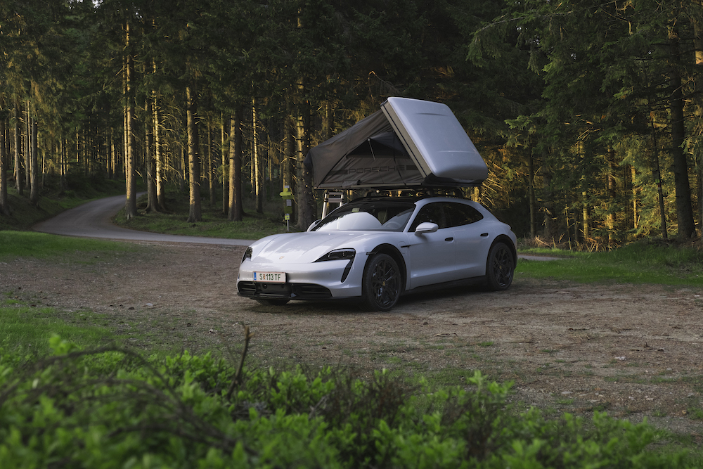 Porsche Tay-Camp