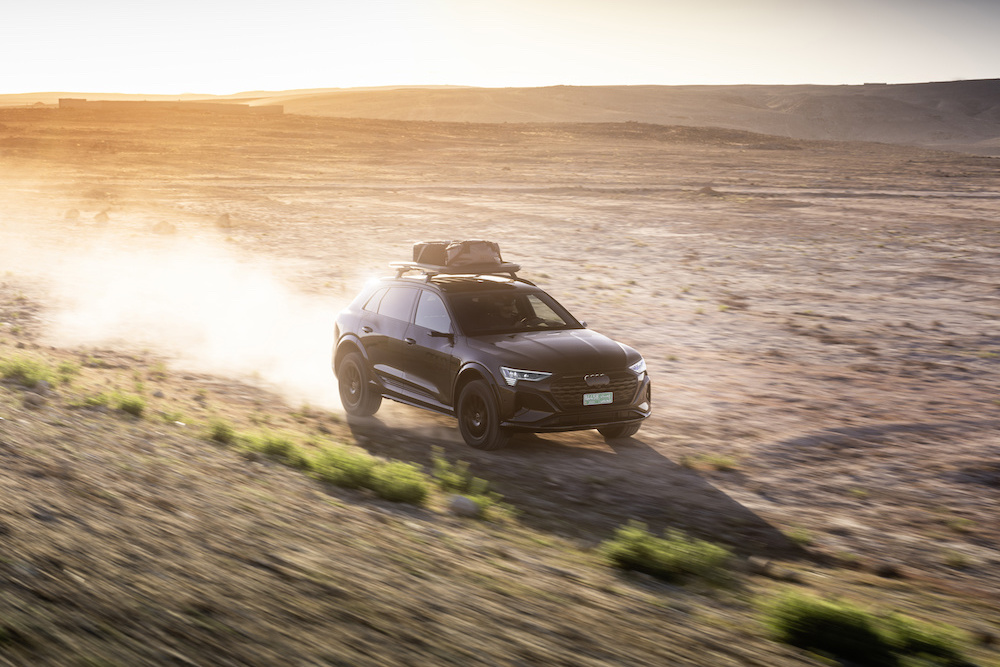 Audi Q8 e-tron edition Dakar: Elektro-SUV für Abenteurer